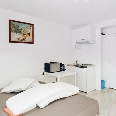 Small In Paris's 15th Conventionvaugirard Διαμέρισμα Παρίσι